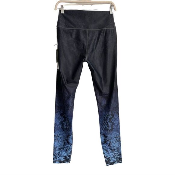 NWT Carbon38 Snake Print Ombre Leggings - Picture 5 of 8